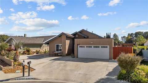 23034 Willow View Circle, Valencia, CA 91354