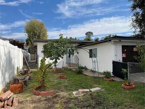 10838 Mather Avenue, Sunland, CA 91040