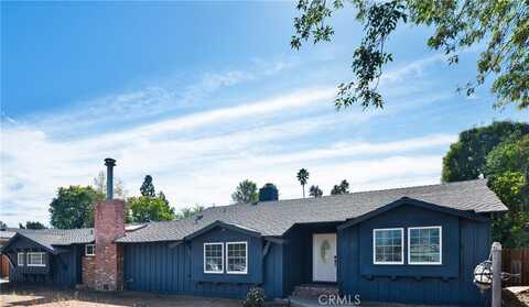 23220 Sylvan Street, Woodland Hills, CA 91367