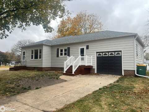 117 S 4th Street, Klemme, IA 50449