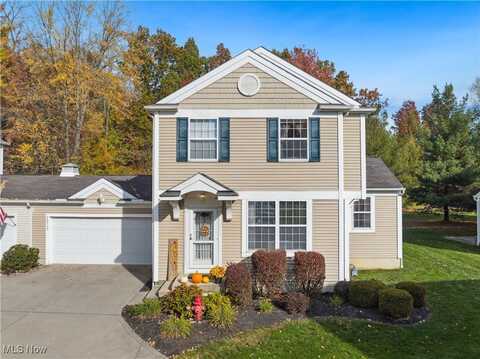 26720 Village Lane, Olmsted Falls, OH 44138