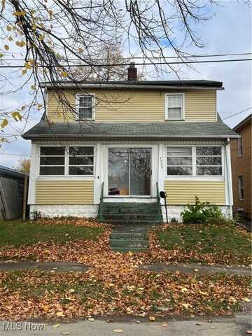 1738 Hartzell Avenue, Youngstown, OH 44509