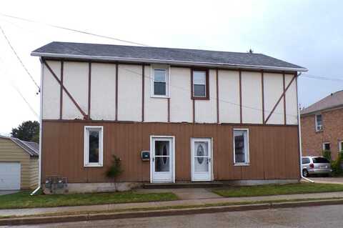 315 Mill St, Horicon, WI 53032