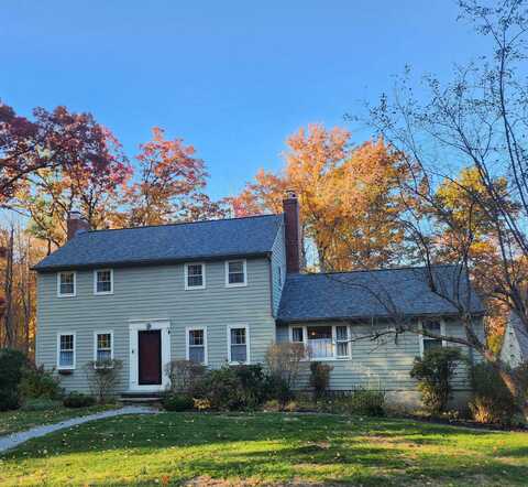 8 Deacon Road, Bedford, NH 03110