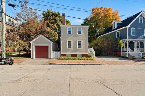 39 Cabot Street, Portsmouth, NH 03801