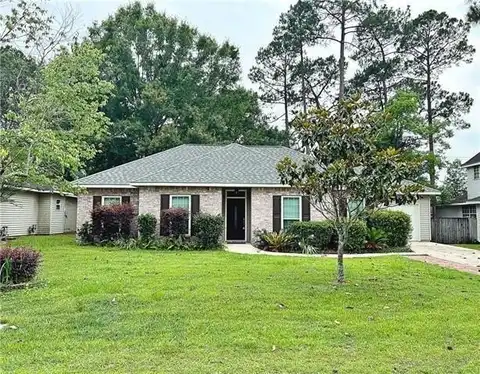 118 IROQUOIS Drive, Abita Springs, LA 70420