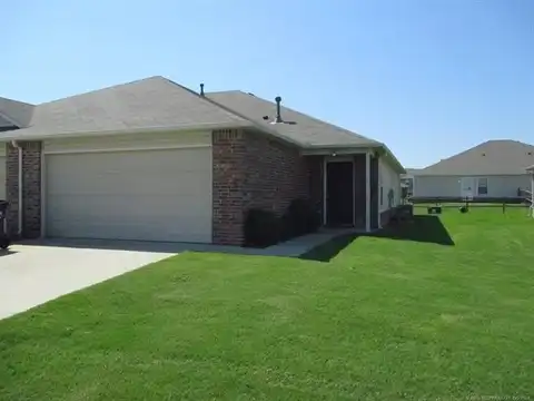 3507 E Gillette Street, Broken Arrow, OK 74014