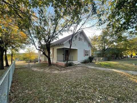 202 W Ottawa Avenue W, McAlester, OK 74501