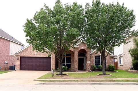 10208 Crawford Farms Drive, Fort Worth, TX 76244