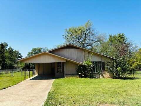 100 Lynn Lane, Mount Vernon, TX 75457