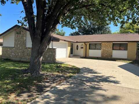 2812 Ridgeview Lane, Irving, TX 75062