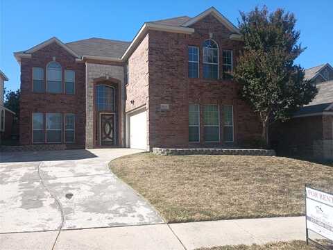 5025 Coral Creek Drive, Fort Worth, TX 76135