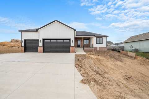 608 Heather Court, Saint George, KS 66535