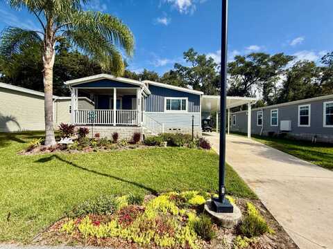 605 Nicklaus, Lady Lake, FL 32159