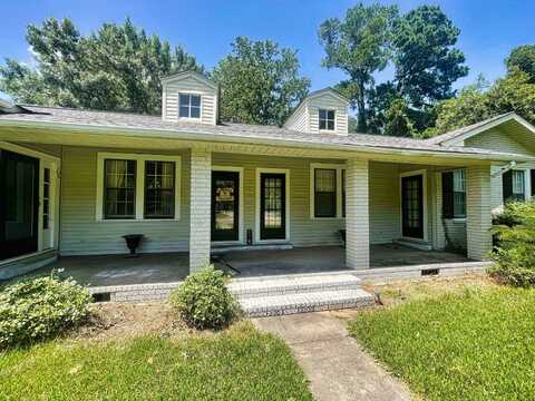 674 Pecan St, Jena, LA 71342