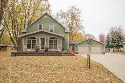 1411 Edith St., Hull, IA 51239