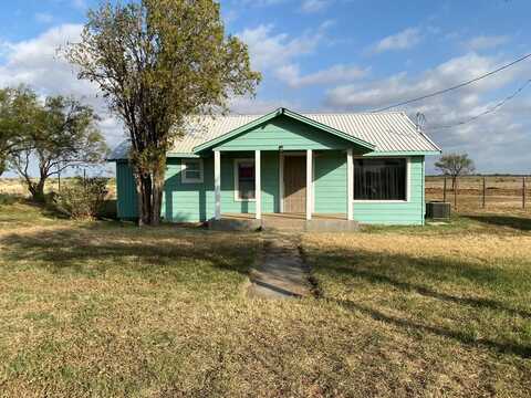 8818 County Rd 238, Westbrook, TX 79565