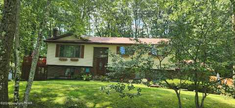 5159 Hummingbird Drive, Pocono Summit, PA 18346