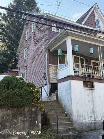 120 Orwigsburg Street, Tamaqua, PA 18252