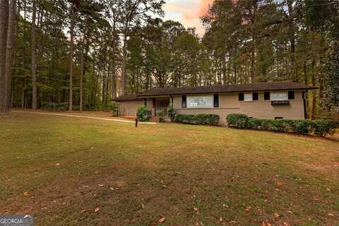 944 Tyrone Road, Tyrone, GA 30290