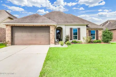 235 Forest Grove Drive, Youngsville, LA 70592