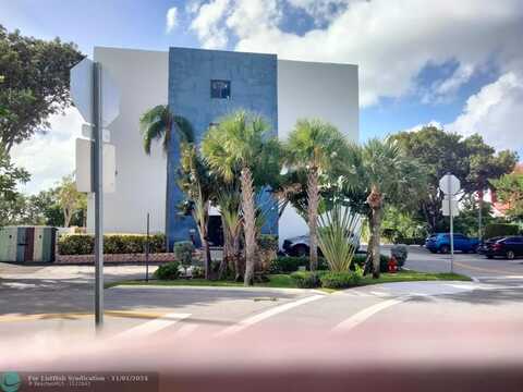 105 S Riverside Dr, Pompano Beach, FL 33062