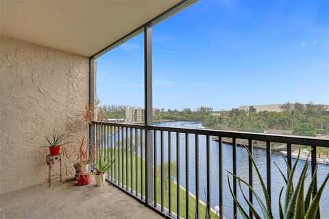 13 Royal Palm Way, Boca Raton, FL 33432