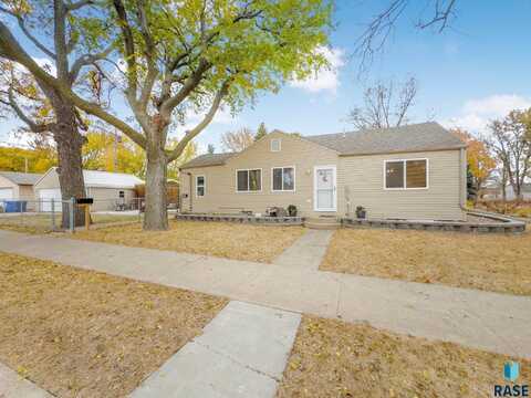 1708 E Mulberry St, Sioux Falls, SD 57103