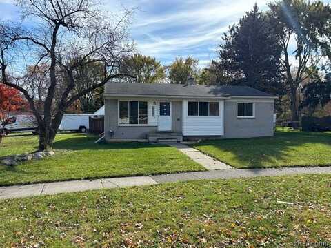 22660 E PRICE Drive, Clinton Township, MI 48035