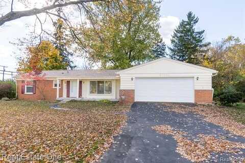 27911 KENDALLWOOD Drive, Farmington Hills, MI 48334