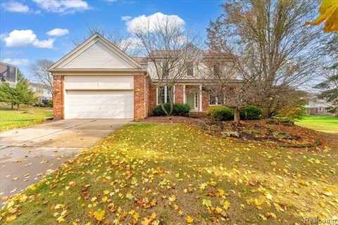 3744 N OAKS, Lake Orion, MI 48359