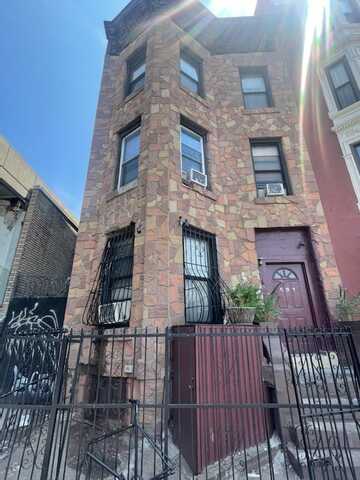 591 Fourth Avenue, Brooklyn, NY 11215