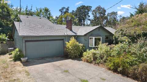 1042 CAL YOUNG RD, Eugene, OR 97401