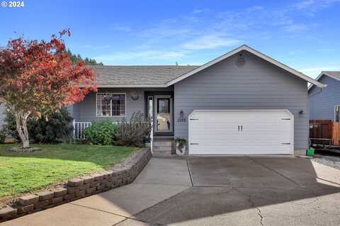 1265 S 13TH ST, Cottage Grove, OR 97424