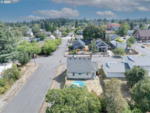 5525 NE 12TH AVE, Portland, OR 97211