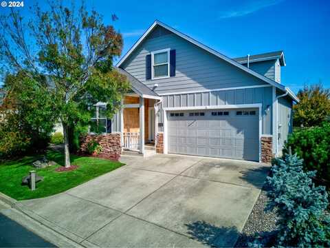 430 BACKWATER LOOP, Sutherlin, OR 97479