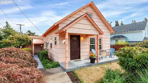 128 JERSEY AVE, Oregon City, OR 97045