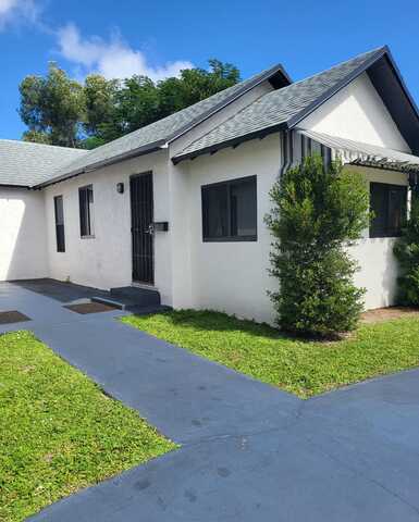 802 NW 2nd Street, Delray Beach, FL 33444