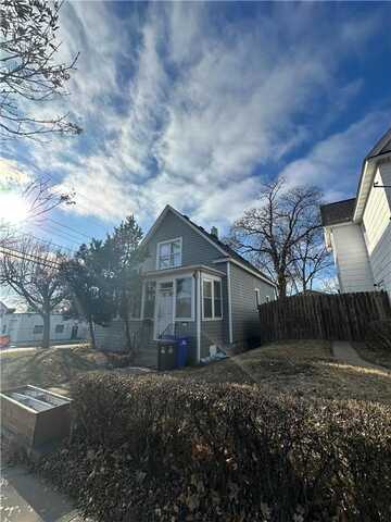 963 Western Avenue N, Saint Paul, MN 55117