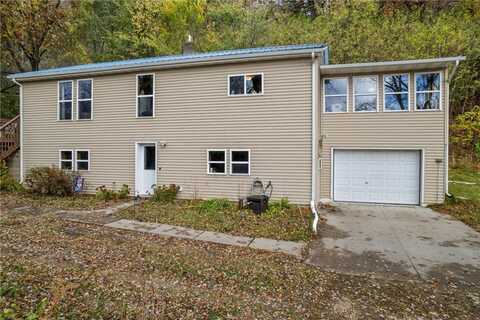 W540 State Road 35, Fountain City, WI 54629