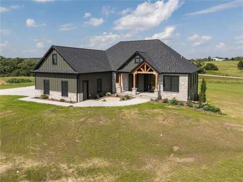 4980 Royal Oaks Circle SW, Rochester, MN 55902
