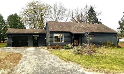 30 NE 3rd Street, Cohasset, MN 55721