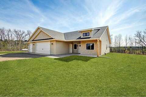 1375 Carriage Hill Drive, Hinckley, MN 55037