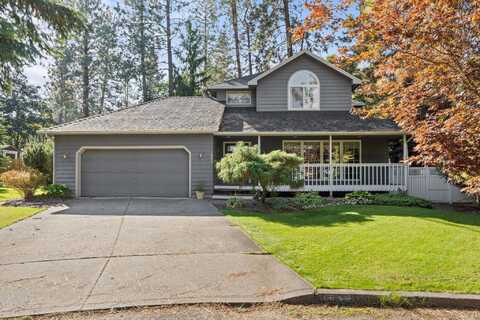 10823 N College Place Dr, Spokane, WA 99218