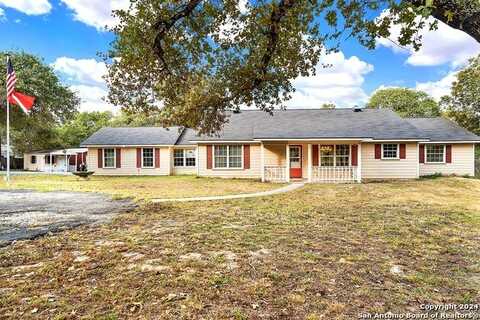 297 SADDLE LN, Floresville, TX 78114