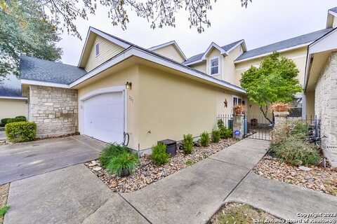 207 YOALANA ST, Boerne, TX 78006