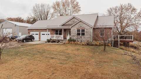 375 Road Runner Ln, Cuba, MO 65453