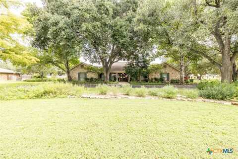 36 Park Place Drive, Gonzales, TX 78629