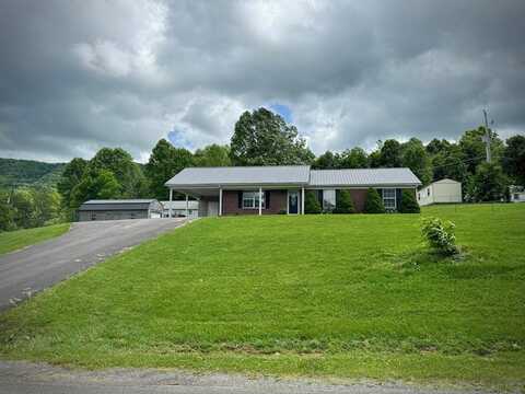 192 Yale St, Tazewell, VA 24651