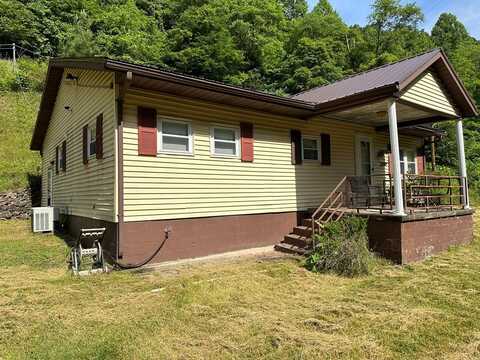 1141 Sunset Hollow Road, Grundy, VA 24614